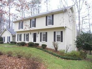 5310 Mill Run Dr, Marietta, GA 30068 - photo 1