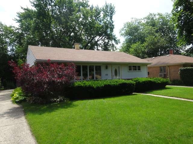 465 N Emery Ln, Elmhurst, IL 60126 - photo 1
