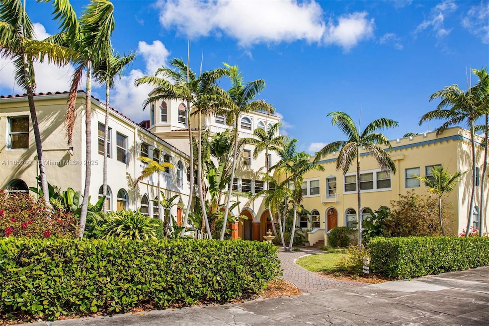 421 Grand Concourse unit 6, Miami Shores, FL 33138 - photo 1