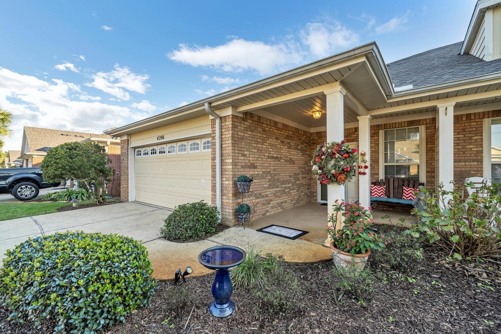 4206 Jade Loop Destin FL 32541 USA-004-0