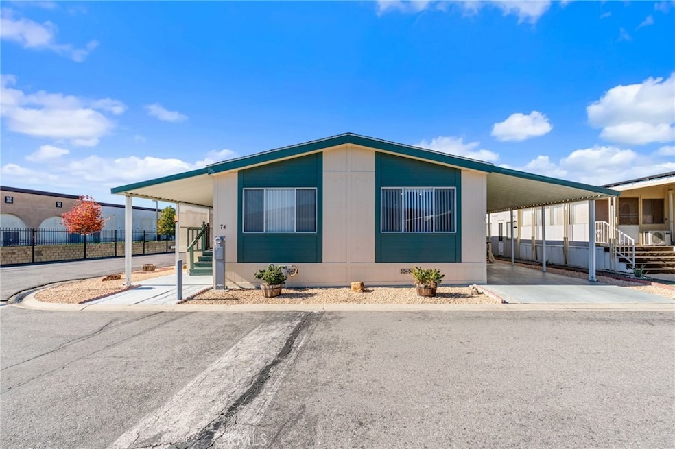 1895 W Devonshire Ave unit 74, Hemet, CA 92545 - photo 1