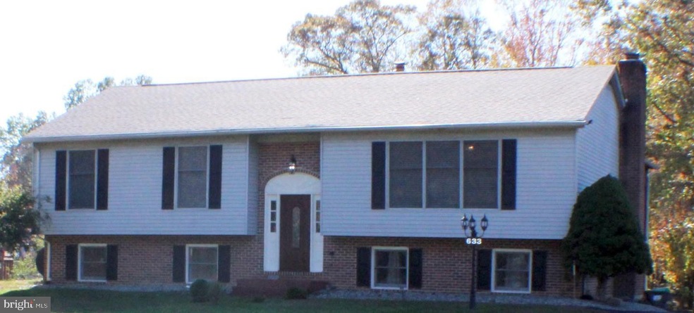 633 Clifton Dr, Bear, DE 19701 - photo 1