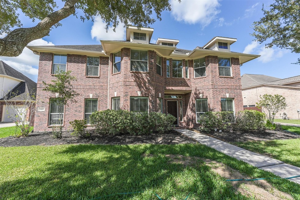 909 High Ridge Dr, Friendswood, TX 77546 - photo 1