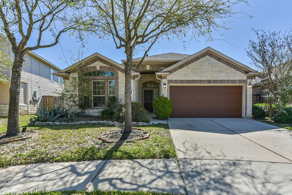 Charming single-story home with 3 bedrooms, 2 bath
