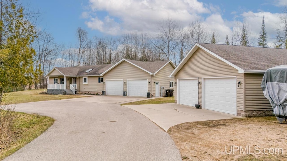 Under Contract $465,000