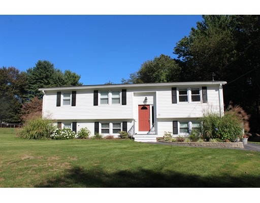 21 Susan Ln, Bellingham, MA 02019 - photo 1