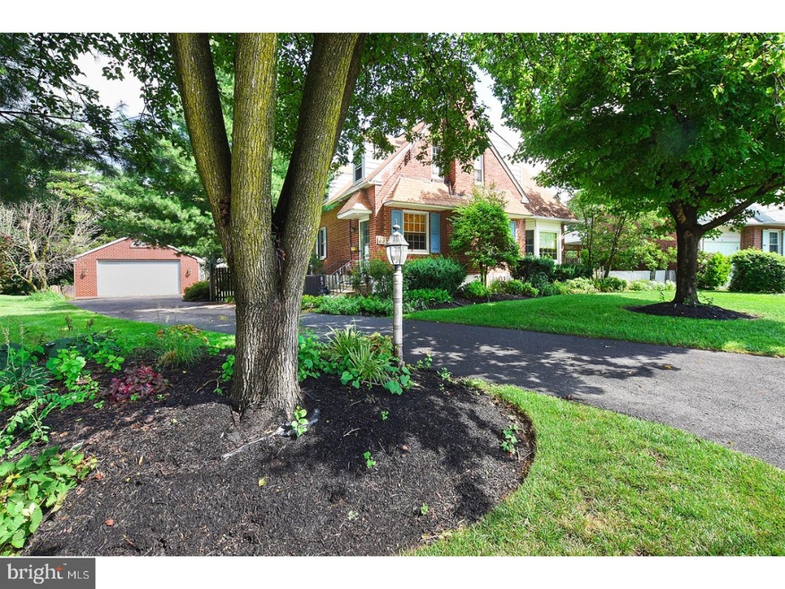 55 N College Ave, Flourtown, PA 19031 - photo 1