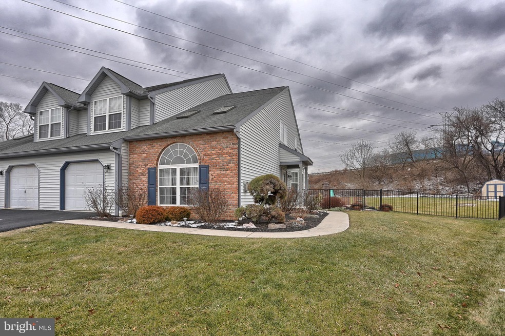 1009 Felix Ct, Reading, PA 19605 - photo 1
