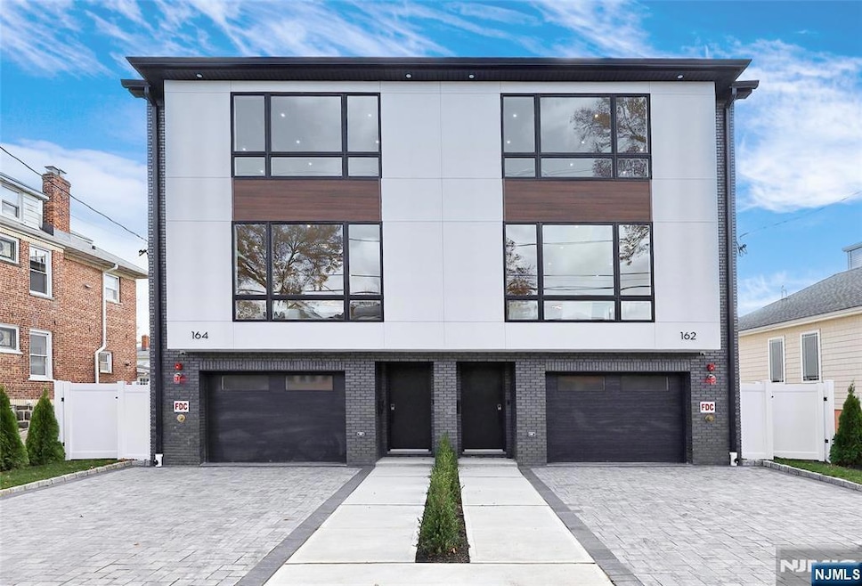 162 Oakwood Ave, Cliffside Park, NJ 07010 - photo 1