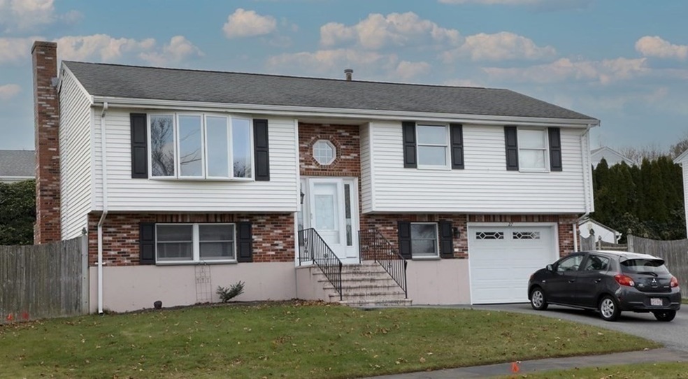 27 Louis Rd, Peabody, MA 01960 - photo 1