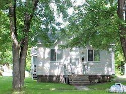913 Poplar.JPG
