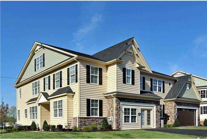 321 Newbury Ct, North Wales, PA 19454 - photo 1