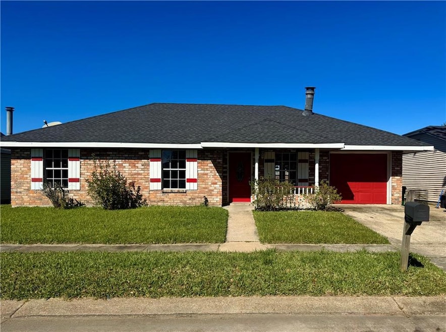 8765 Houma Dr, La Place, LA 70068 - photo 1