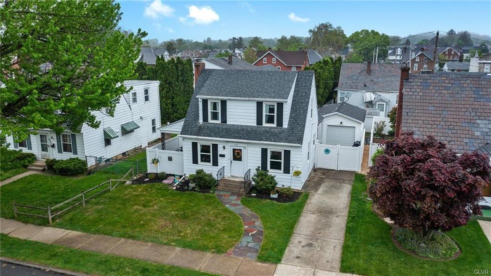 407 E Fairview St, Bethlehem, PA 18018 - photo 1