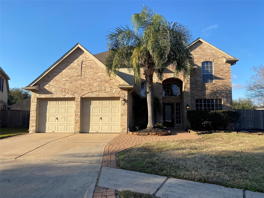 Your beautiful new home sits on a large lot at the end of a cul-de-sac in a great neighborhood very near Dixie Farm Road, off FM 518, near the Pearland/Friendswood line.