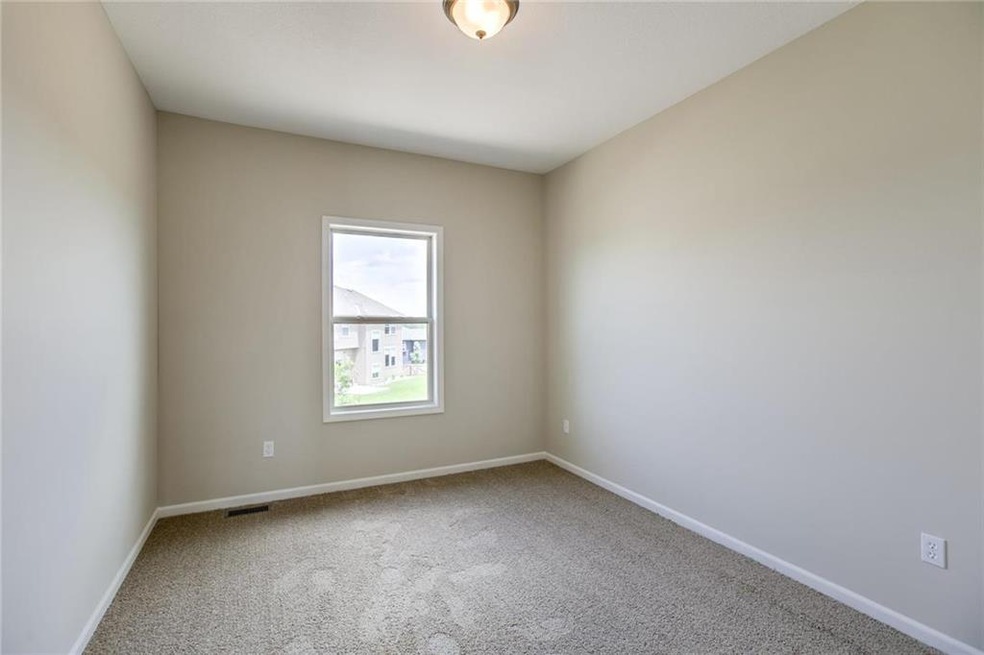 21017 Emerald St, Spring Hill, KS 66083 - photo 1