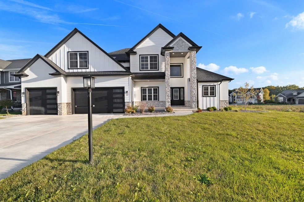 13014 Waterleaf Dr, St. John, IN 46373 - photo 1