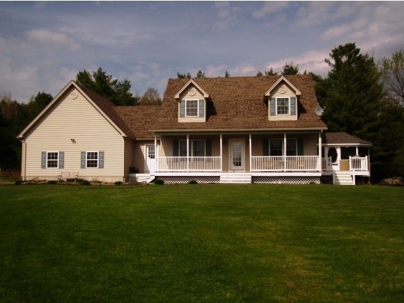 17 Hillcrest Rd, Fairfax, VT 05454 - photo 1