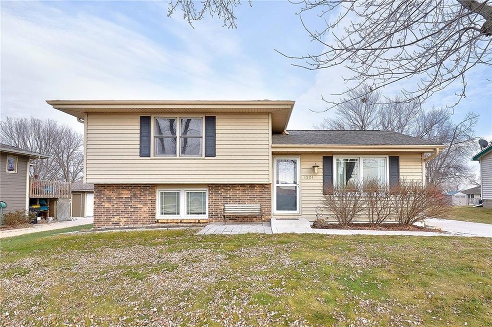 1301 S 15th St, Adel, IA 50003 - photo 1