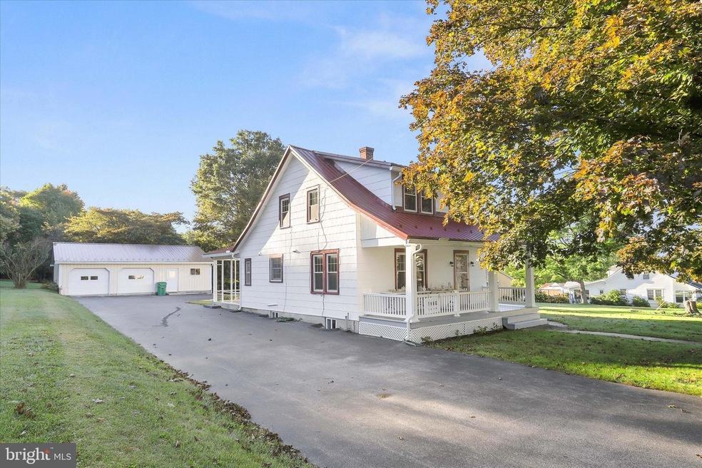 986 Coldspring Rd, Fayetteville, PA 17222 - photo 1