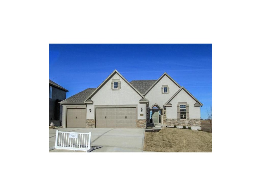 NEW MARK HOMES FABULOUS WYNDHAM V REVERSE 1 1/2