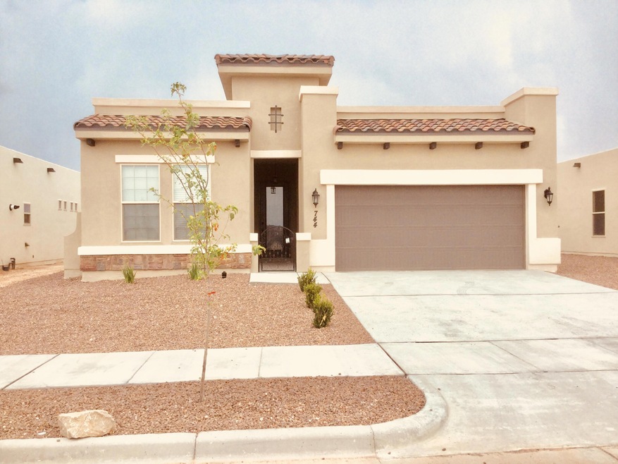 744 Bellingham, El Paso, TX 79928 - photo 1