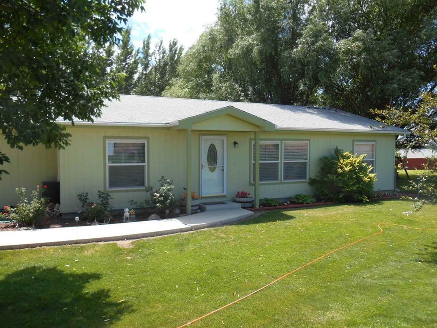 3349 Purdom Ln, Homedale, ID 83628 - photo 1