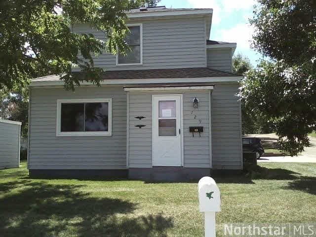 729 Railroad Ave, Sauk Centre, MN 56378 - photo 1