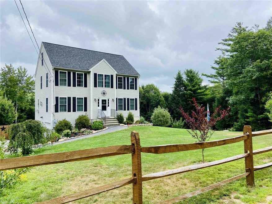 17 Chestnut Dr, Allenstown, NH 03275 - photo 1