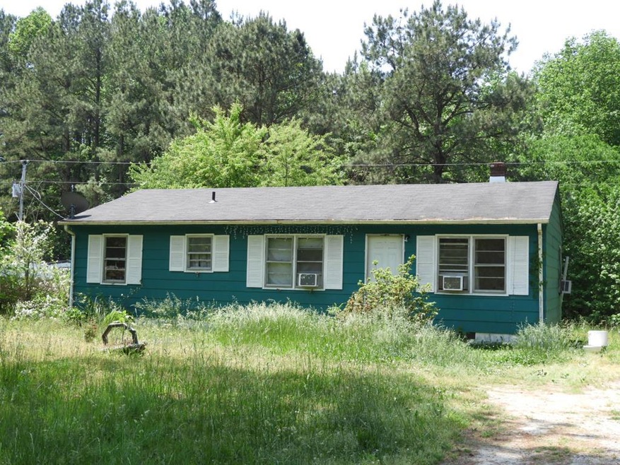 1417 Mayflower Rd, Kenbridge, VA 23944 - photo 1