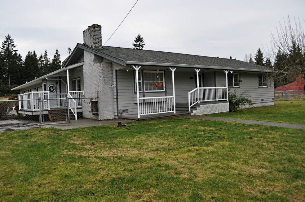 8431 Wayne Ave, Stanwood, WA 98292 - photo 1