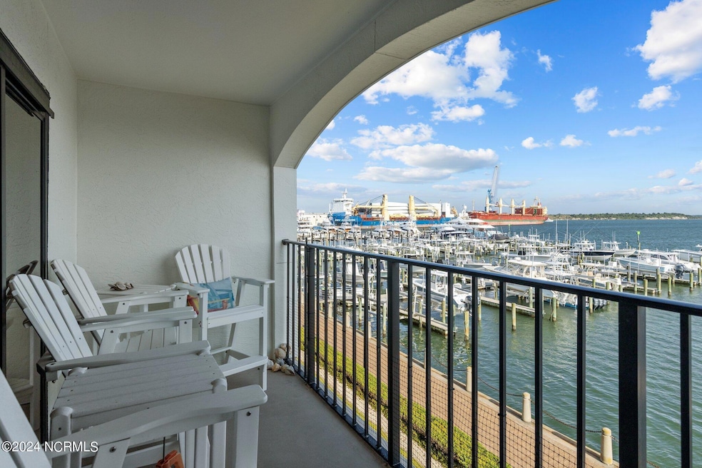 202 Dockside