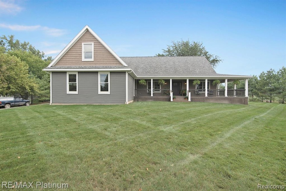 13205 Hogan Rd, Linden, MI 48451 - photo 1