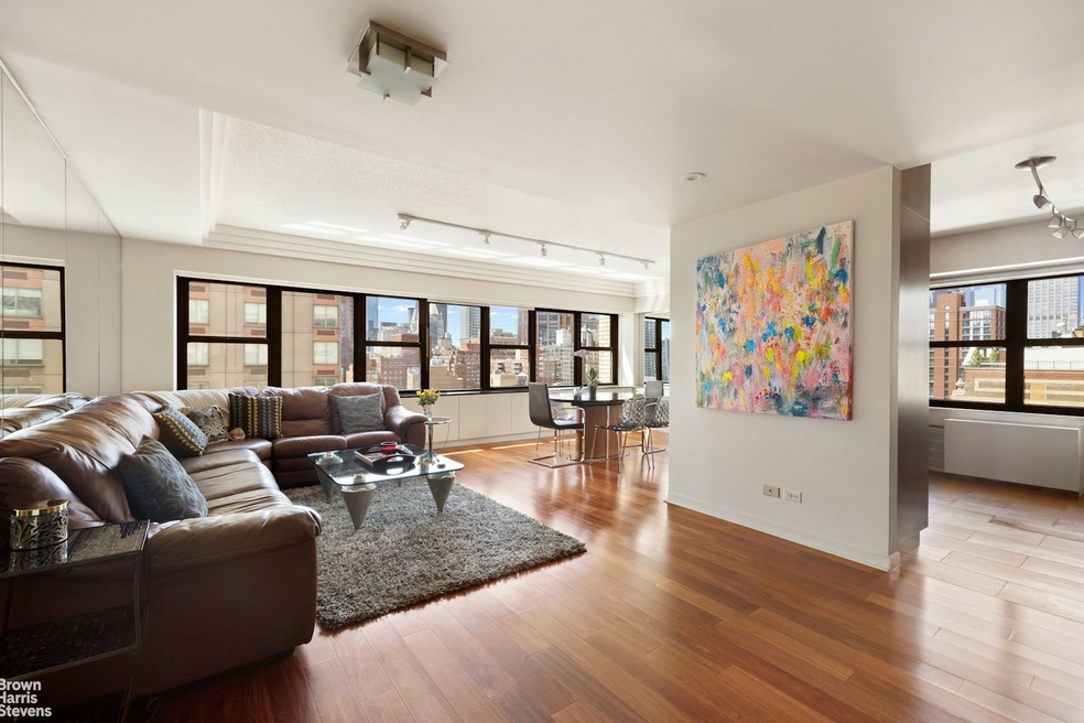 Murray Hill Mews unit 19A, New York, NY 10016 - photo 1