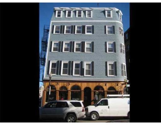 441 Hanover St unit 3, Boston, MA 02113 - photo 1