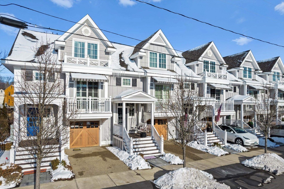 18 Franklin St, Exeter, NH 03833 - photo 1