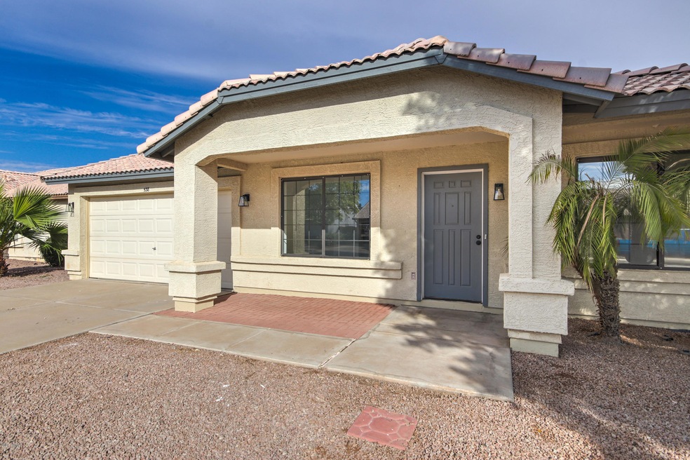 538 W Mesquite St-6