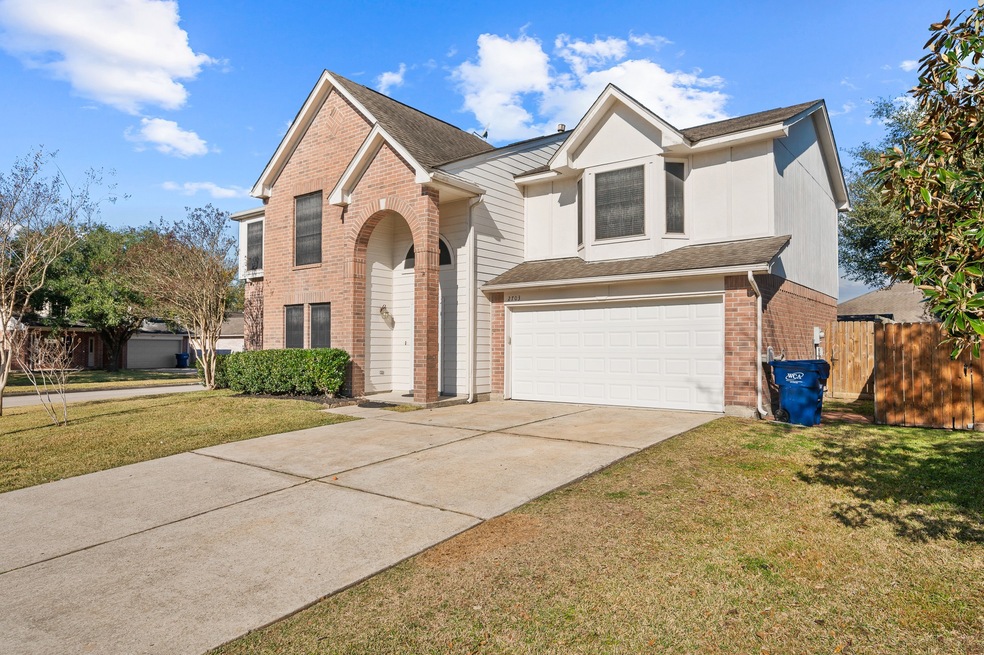 2703 Fox View Cir, Spring, TX 77386 - photo 1