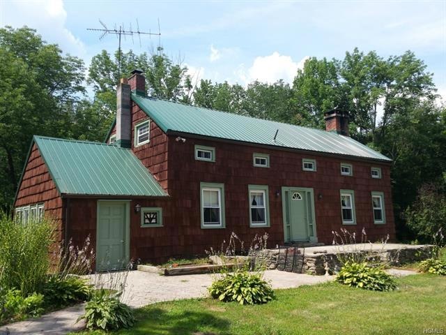 873 Wallkill Ave, Wallkill, NY 12589 - photo 1