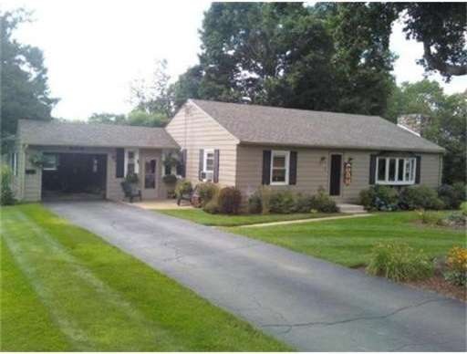 11 Lake Whittemore Dr, Spencer, MA 01562 - photo 1