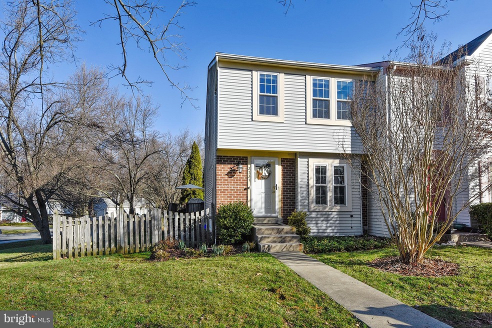 3731 Gelderland Ct, Olney, MD 20832 - photo 1