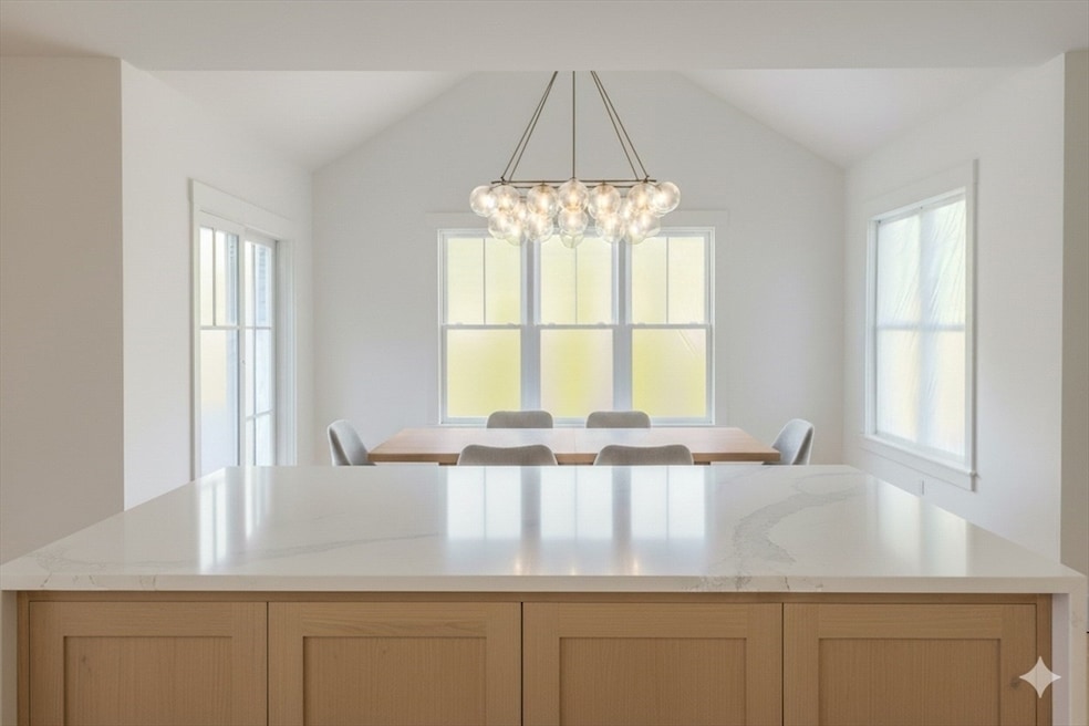 For Sale $1,899,900 • Co-Listing Agent