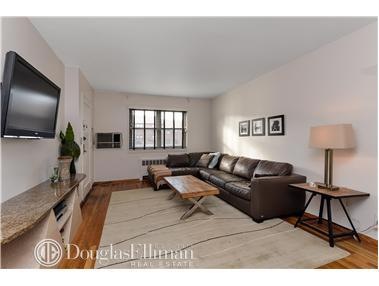 246-41 57th Dr unit Lower, Little Neck, NY 11362 - photo 1