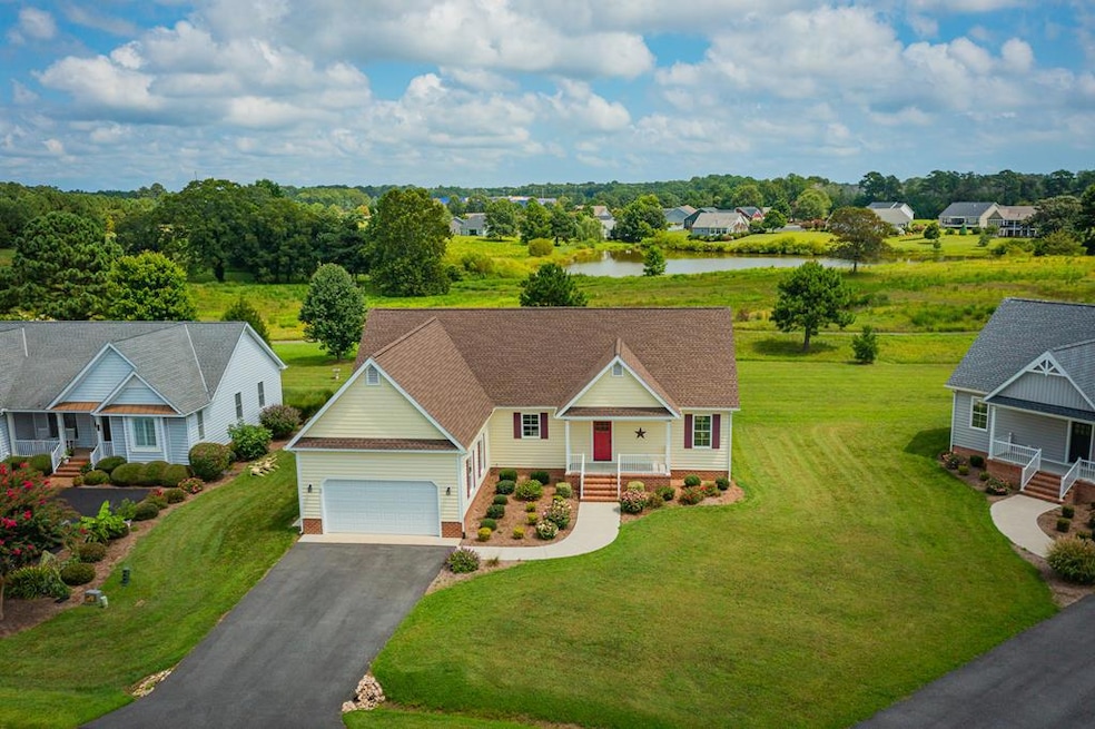 66 Old Field Rd, Irvington, VA 22480 - photo 1