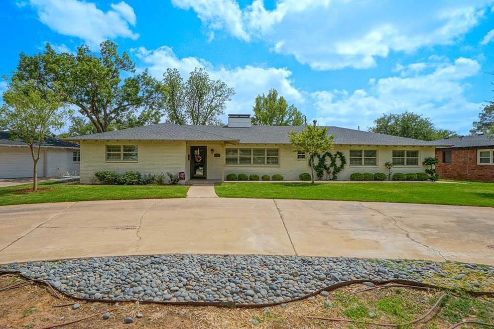 Under Contract $950,000