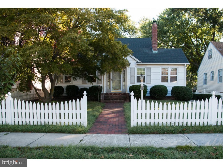 255 W Franklin Ave, Oaklyn, NJ 08107 - photo 1