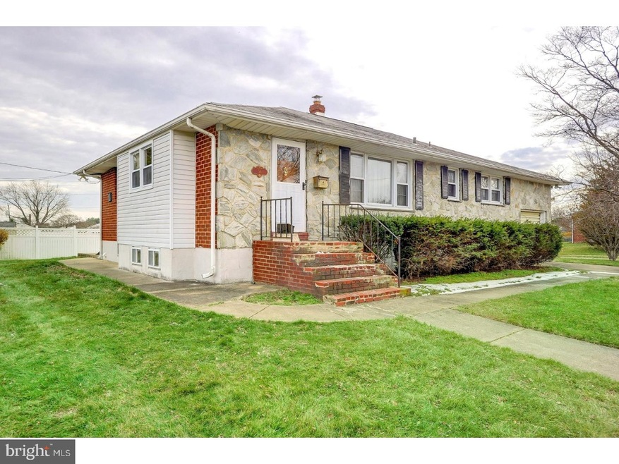 56 E Reamer Ave, Wilmington, DE 19804 - photo 1