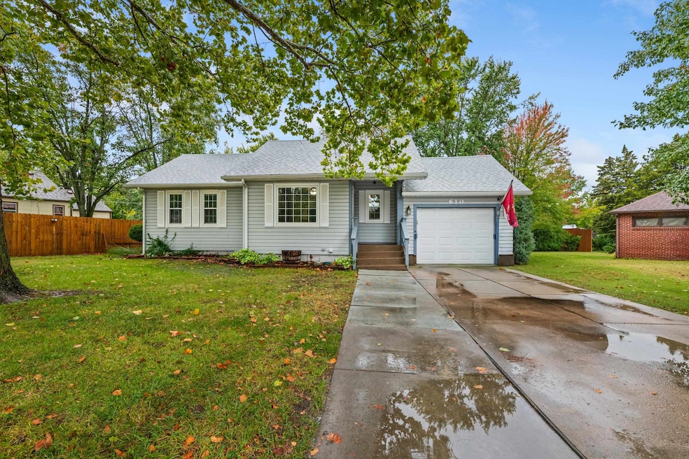 Pending $160,000 • Co-Listing Agent