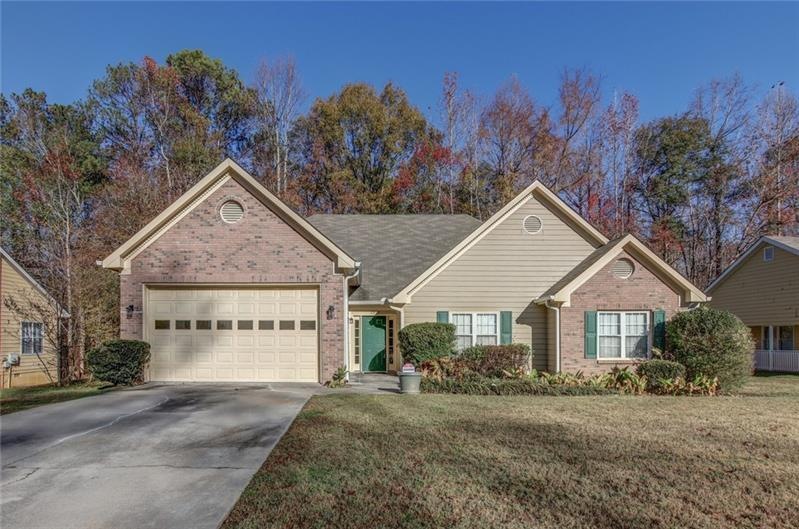 2319 Rock Mill Ln NE, Conyers, GA 30013 - photo 1