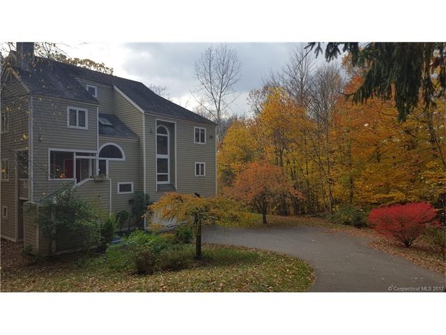 568 Northwood Dr, Guilford, CT 06437 - photo 1